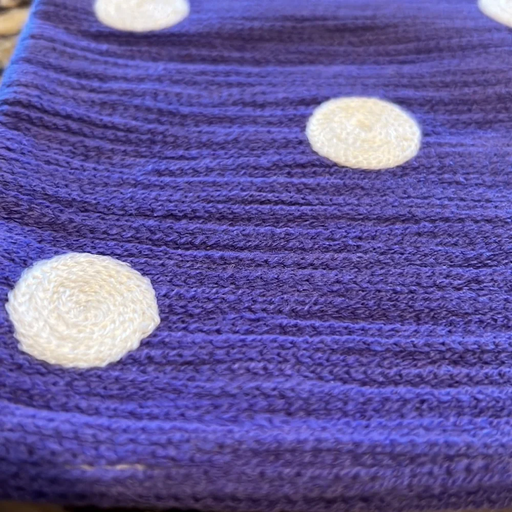 Pillow cover polka dot textured yarn purple and white New no tags 16x16”